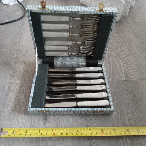 Knife and fork set